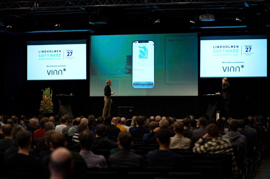 @ Lindholmen Software Development Day in late 2022. Spoke in front of over 700 devs and managers within IT about Augmented Reality and innovation.